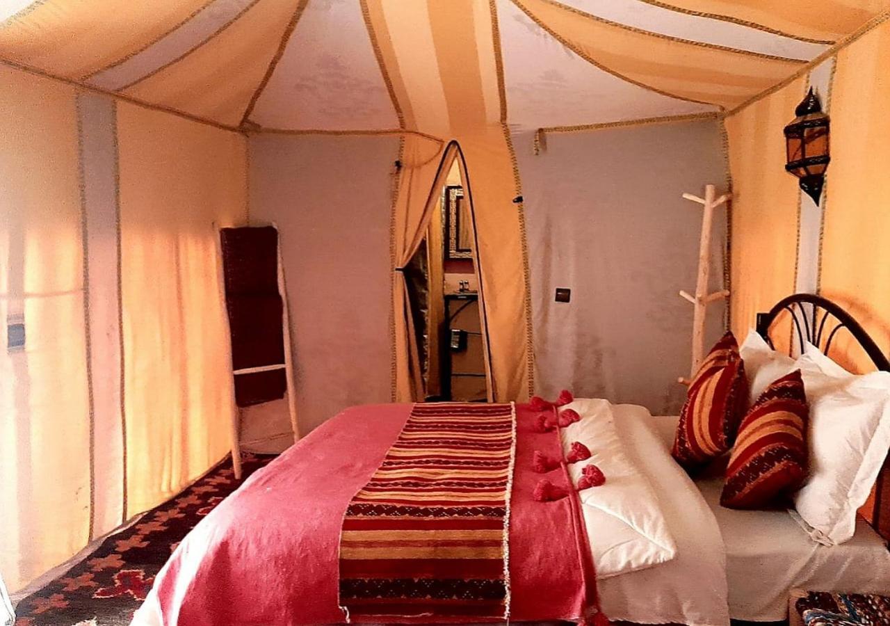 Merzouga Luxury Camp Екстер'єр фото