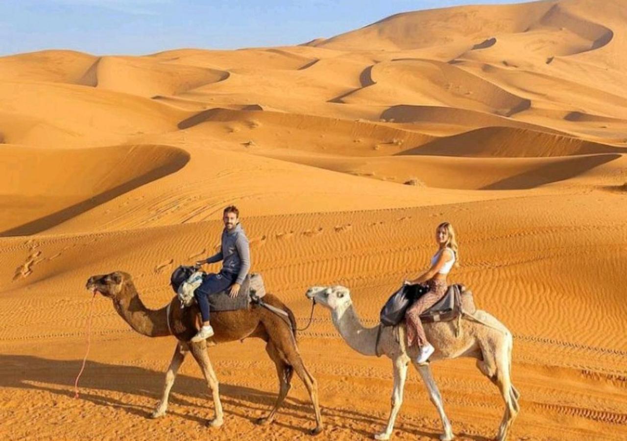 Merzouga Luxury Camp Екстер'єр фото