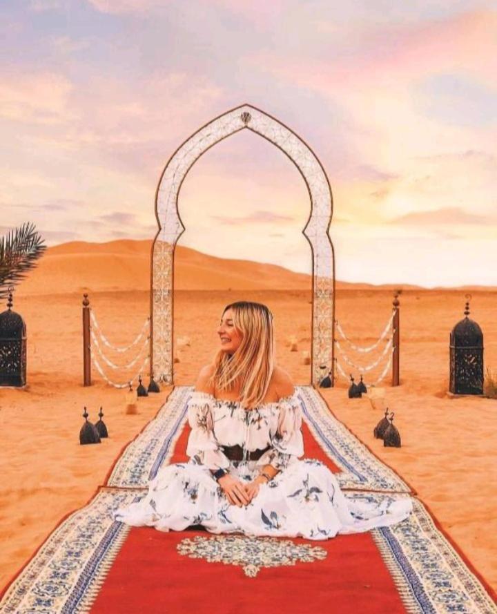 Merzouga Luxury Camp Екстер'єр фото